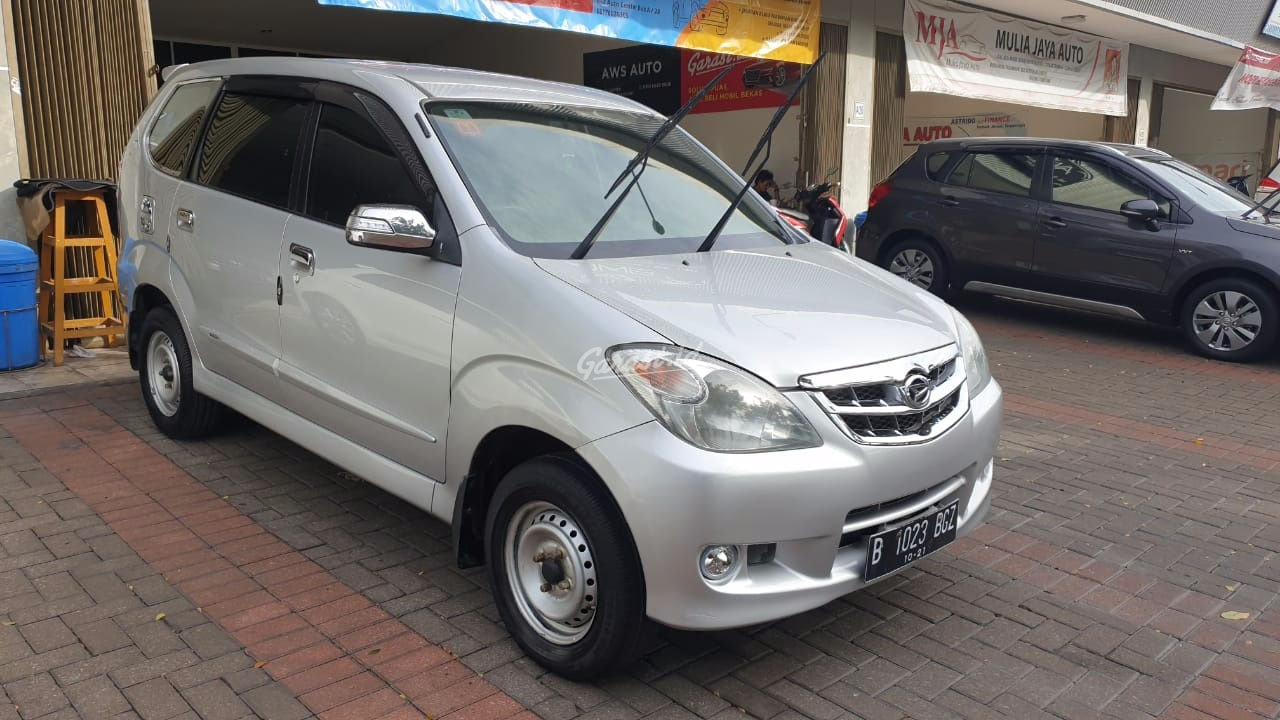 Jual Mobil Bekas 2011 Daihatsu Xenia Xi Jakarta Utara 