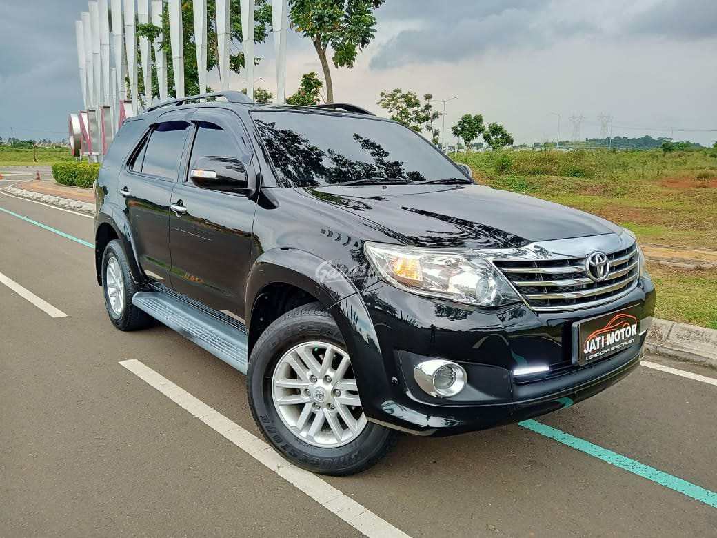 Jual Mobil Bekas 2012 Toyota Fortuner G Kota Tangerang 00rt592 - Garasi.id