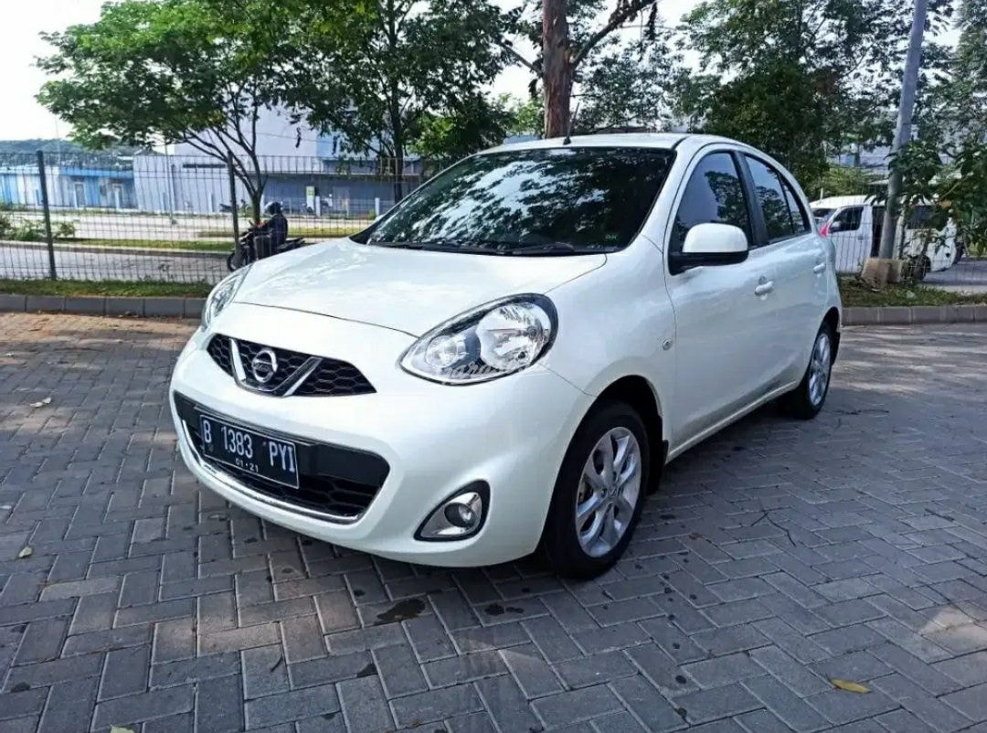 Jual Mobil Bekas 2015 Nissan March L XS Tangerang Selatan 