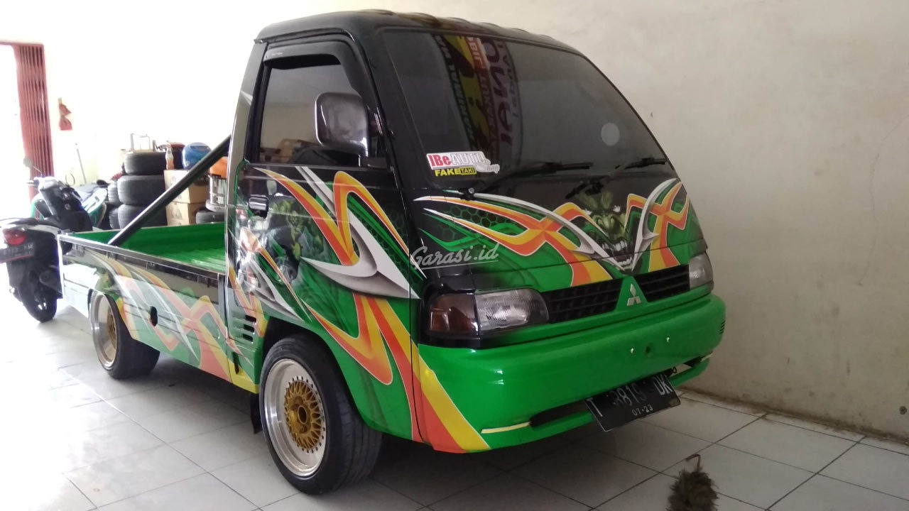 Jual Mobil Bekas 2013 Mitsubishi T120 Ss Pickup Karawang 00ml338