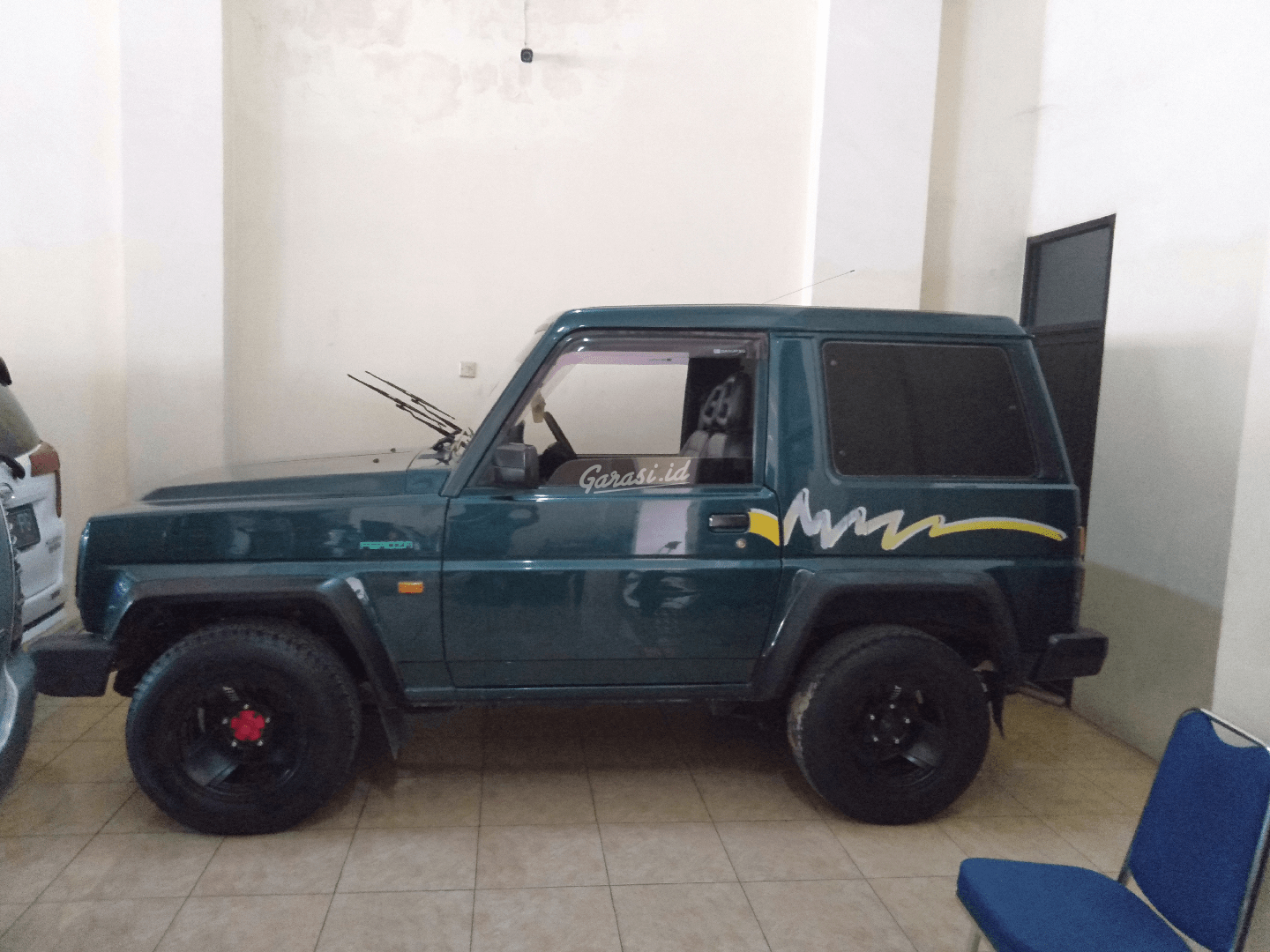 Jual Mobil Bekas 1994 Daihatsu Feroza 5speed Kabupaten Kediri 00qd130 Garasi Id