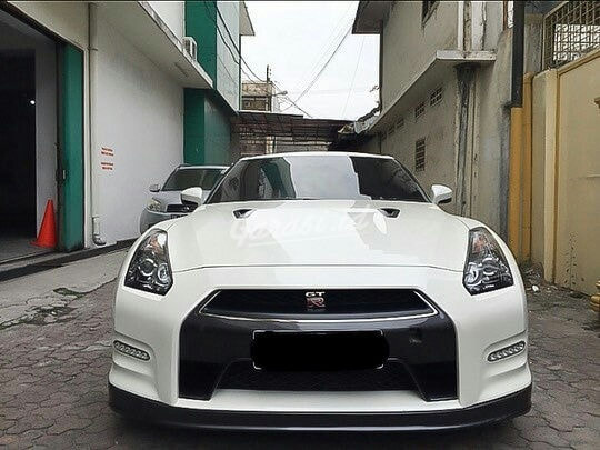 Jual Mobil Bekas 2011 Nissan GTR R 35 Medan 00l0440 Garasi.id