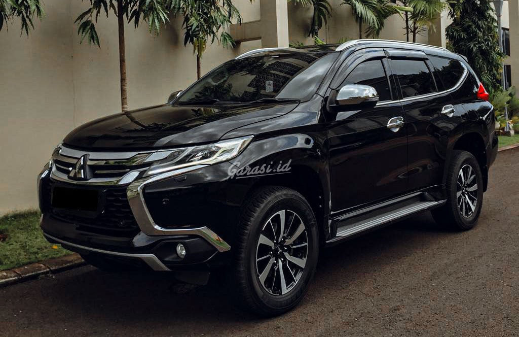  Jual Mobil Bekas 2018 Mitsubishi Pajero Sport DAKAR 4X2 Tangerang 