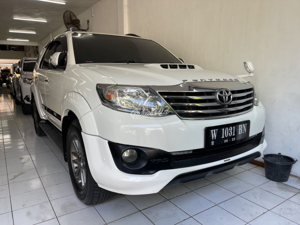 Jual Mobil Bekas  2013 Toyota Fortuner  G TRD VNT Surabaya  