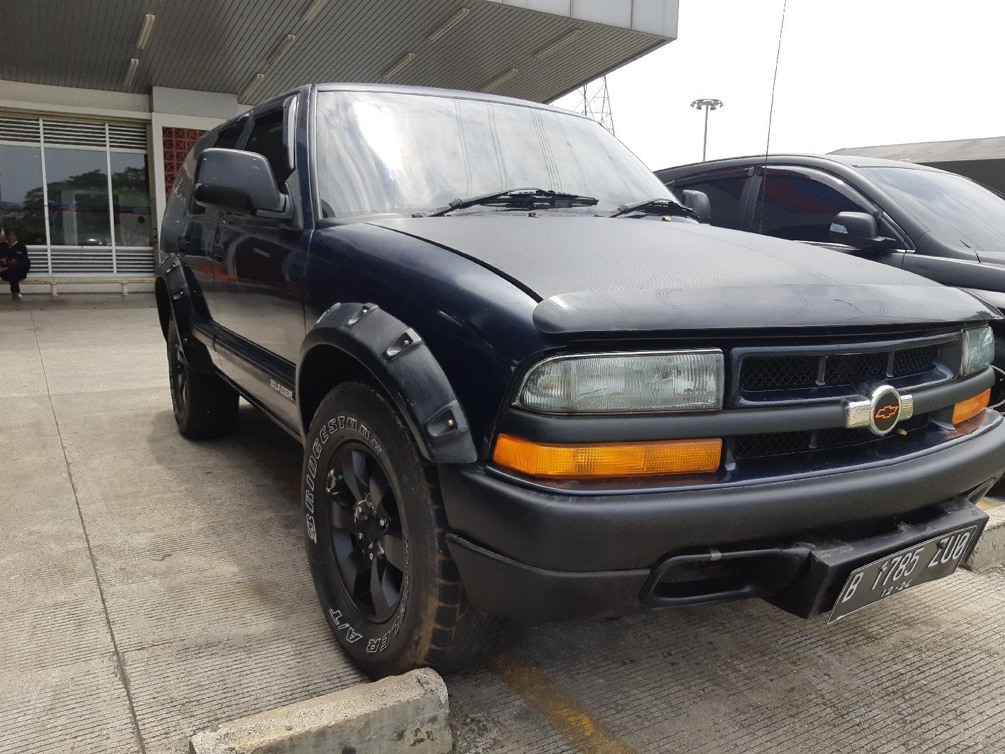 Jual Mobil Bekas 1999 Opel  Blazer  by Chevrolet SOHC  Depok 