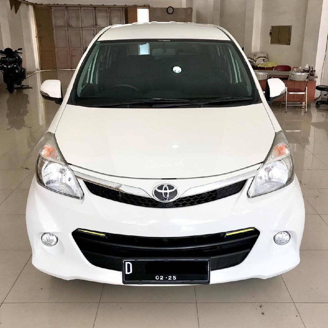 Jual Mobil Bekas 2014 Toyota Avanza Veloz Kota Bandung 00rm980 Garasiid