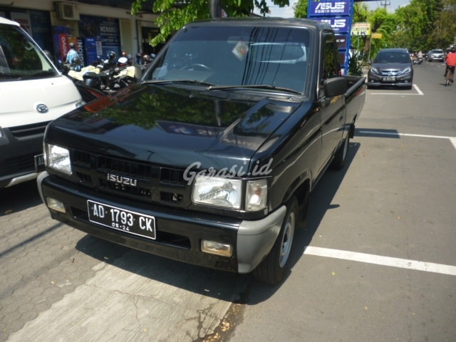 Jual Mobil Bekas 2012 Isuzu  Panther  PU Surakarta Solo 