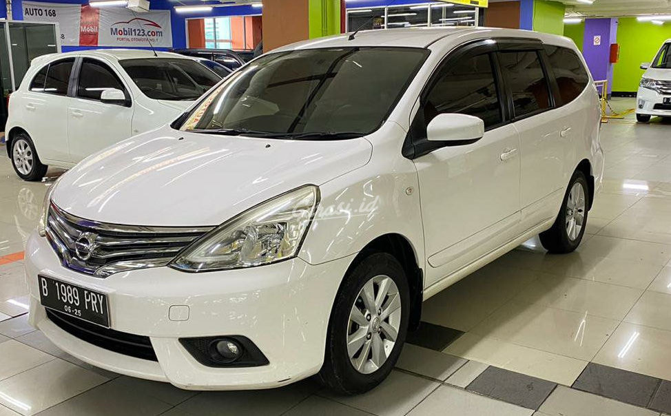 Jual Mobil Bekas  2022 Nissan  Grand  Livina  XV Jakarta  Pusat 