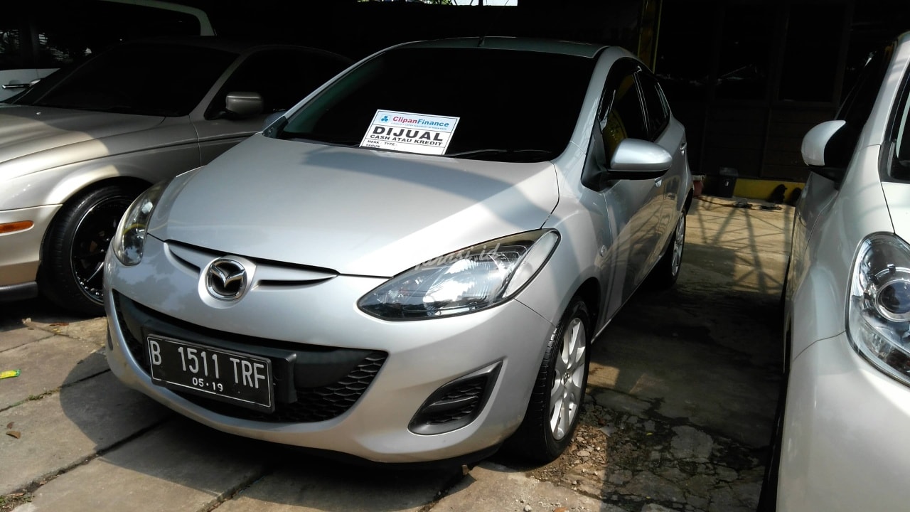 Jual Mobil Bekas 2012 Mazda 2 R Kota Bogor 00cm157 - Garasi.id