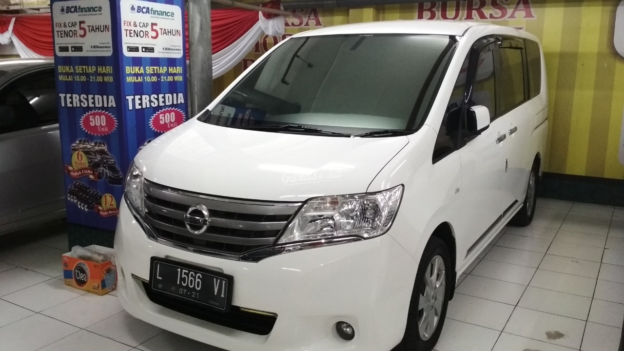  Jual  Mobil Bekas  2019 Nissan Serena CT Surabaya  00do036 